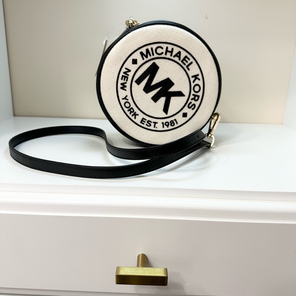 NWT Michael Kors Fulton Canteen Bag